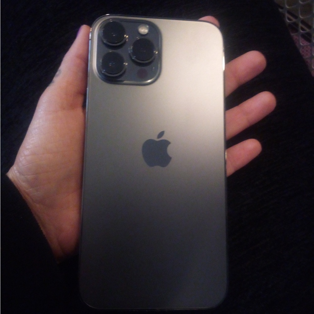Apple iPhone 13 pro max
